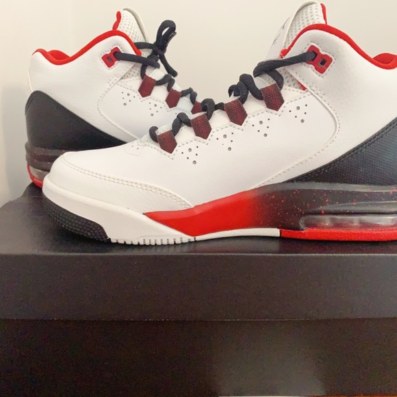 Jordan Flight origin 2 GS White-Black-GYM Red ( New) - Picture 9 of 9